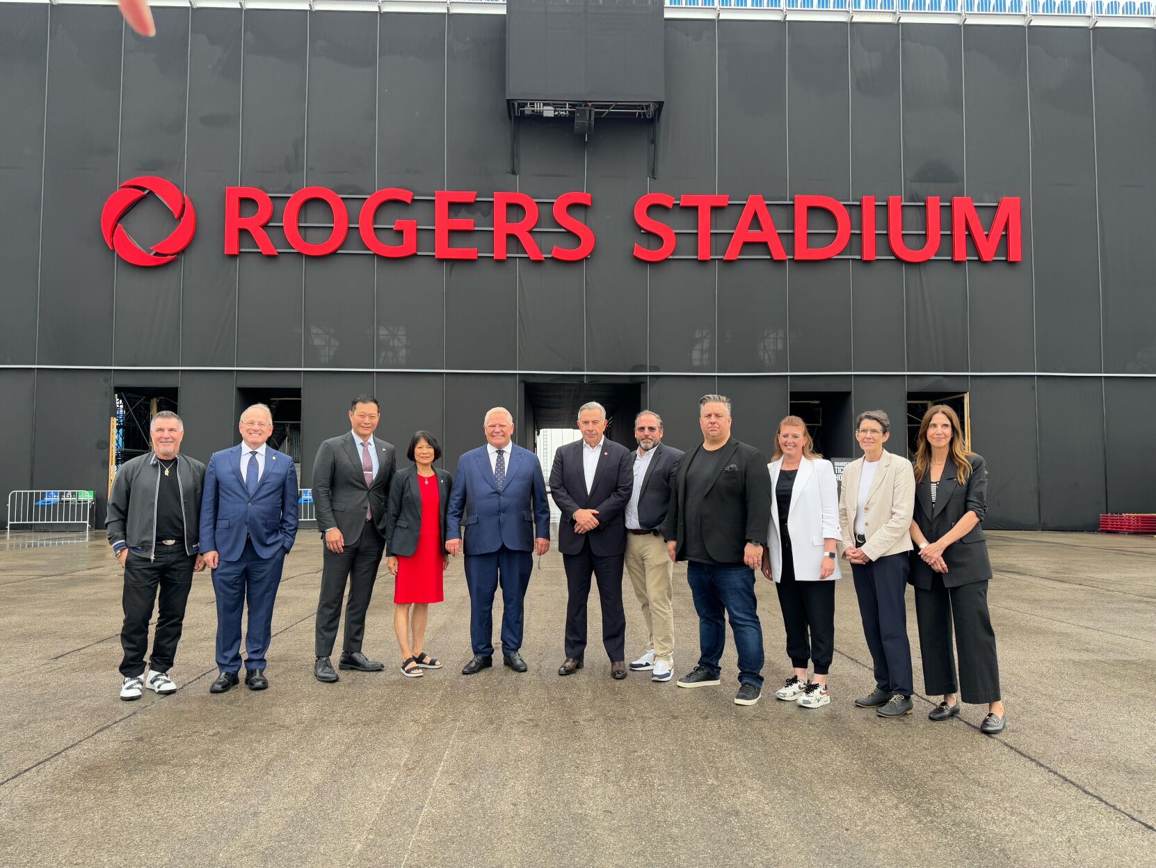 Rogers Stadium, Chow and officials